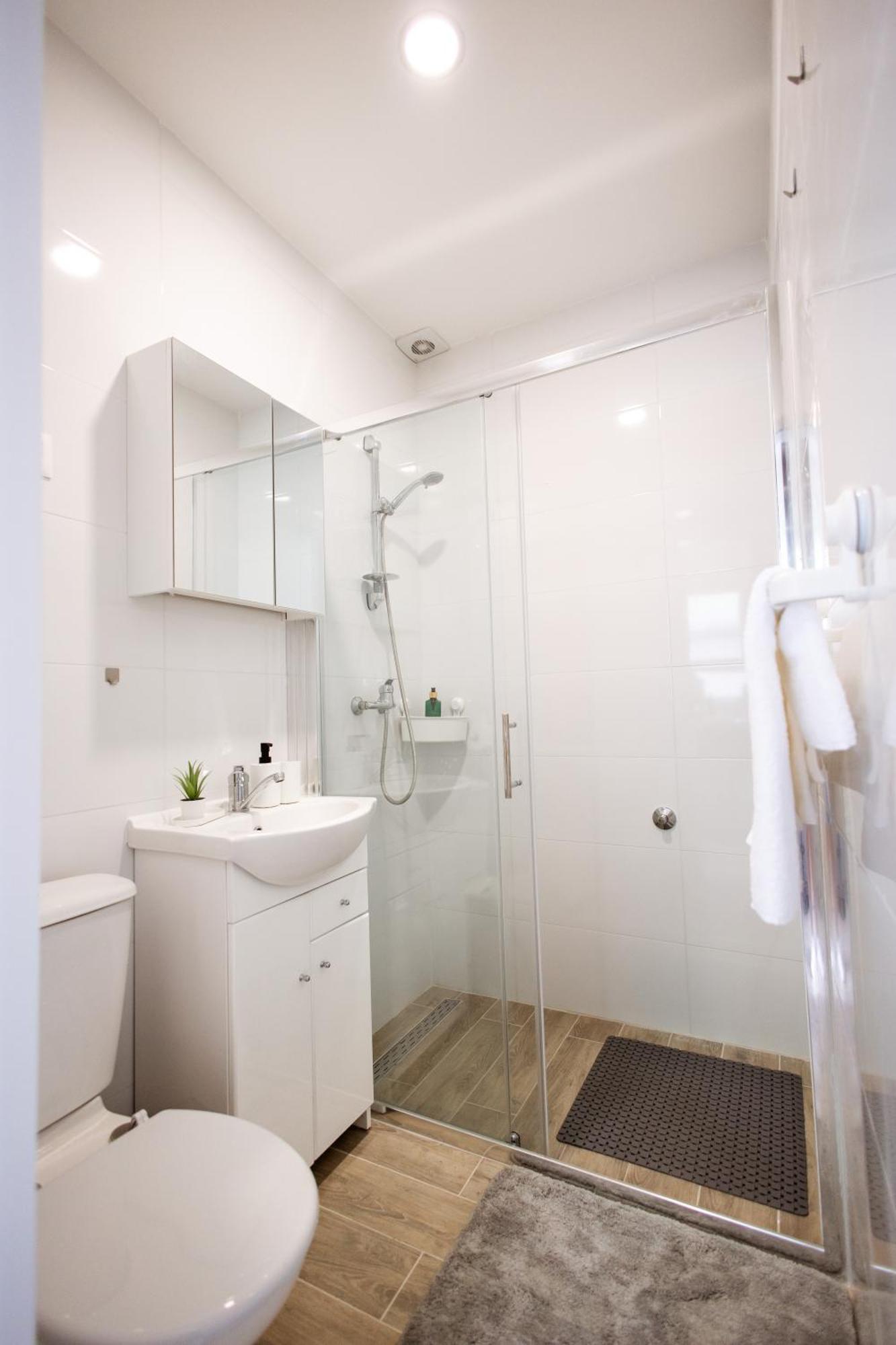 Cozy Studio Apartment In Osijek - Self Check In Eksteriør billede