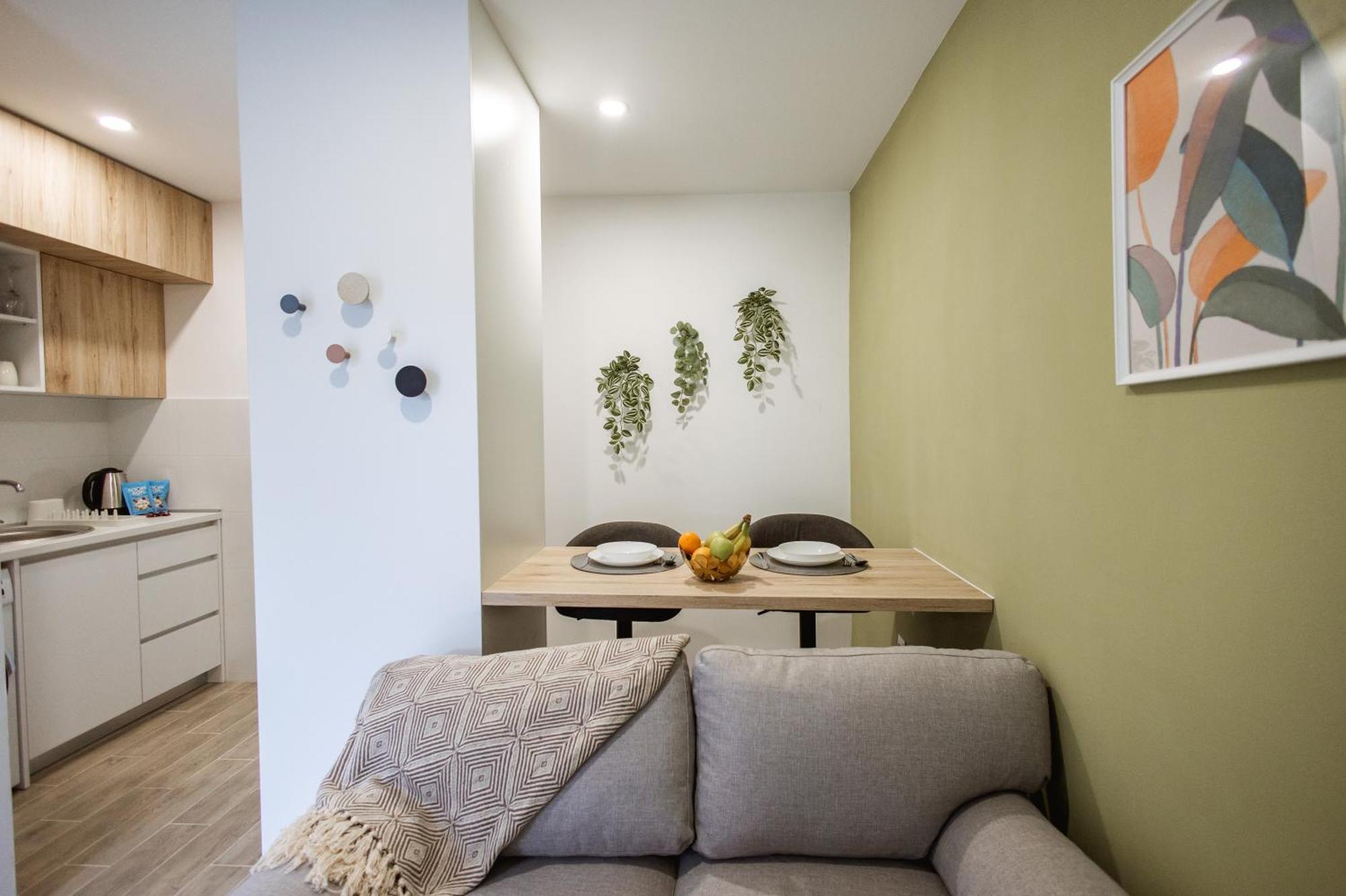 Cozy Studio Apartment In Osijek - Self Check In Eksteriør billede