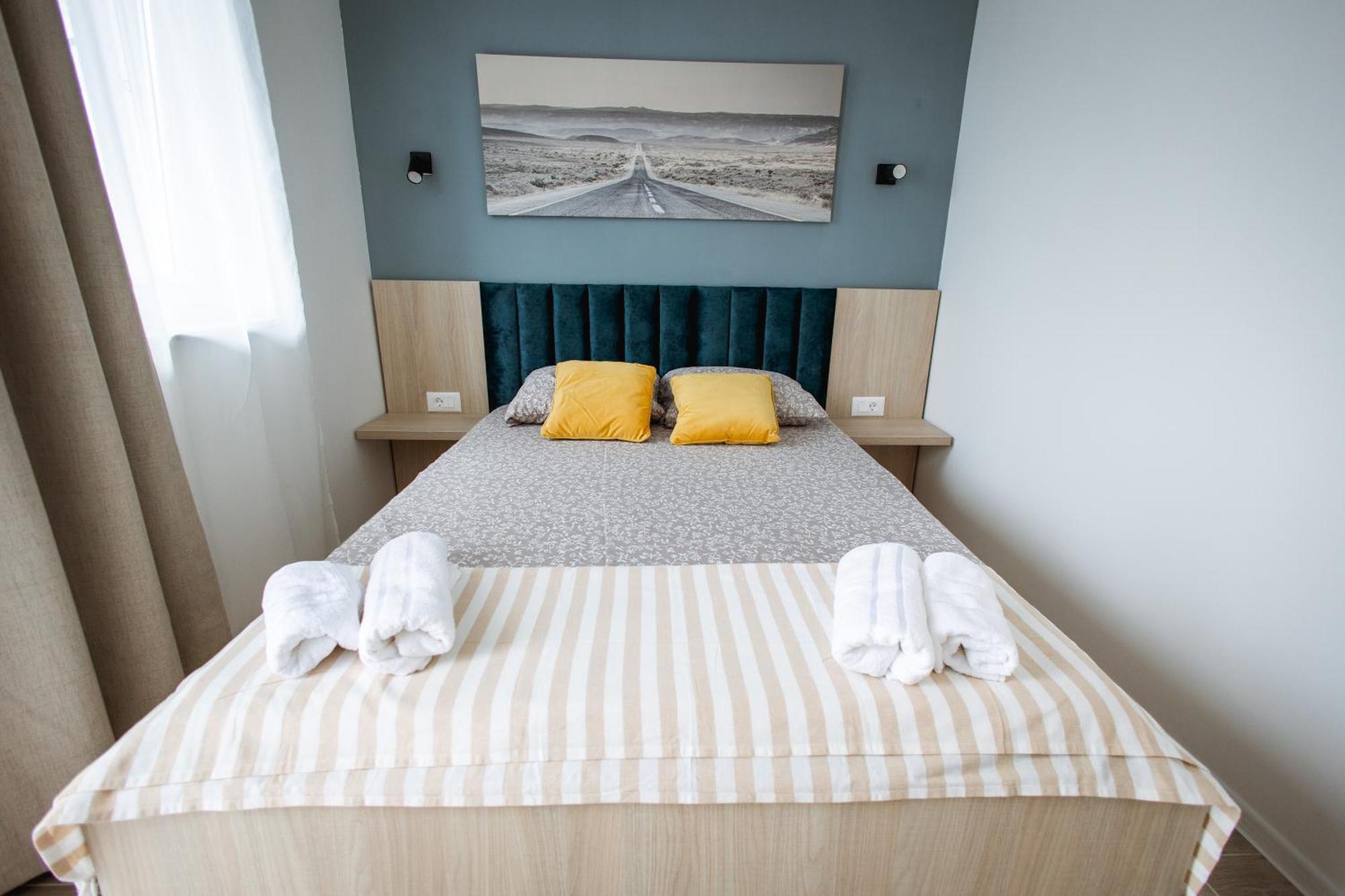 Cozy Studio Apartment In Osijek - Self Check In Eksteriør billede