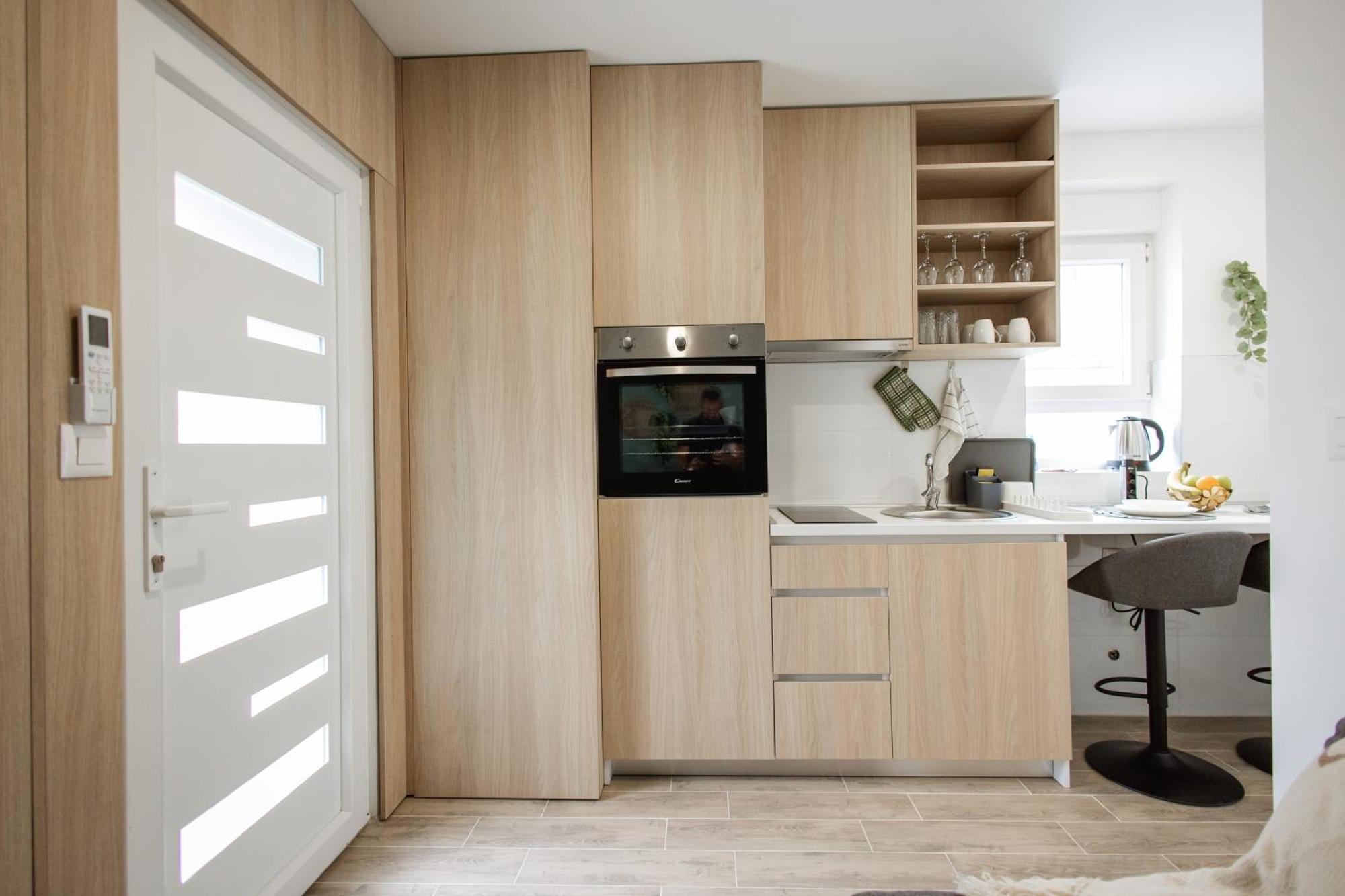 Cozy Studio Apartment In Osijek - Self Check In Eksteriør billede