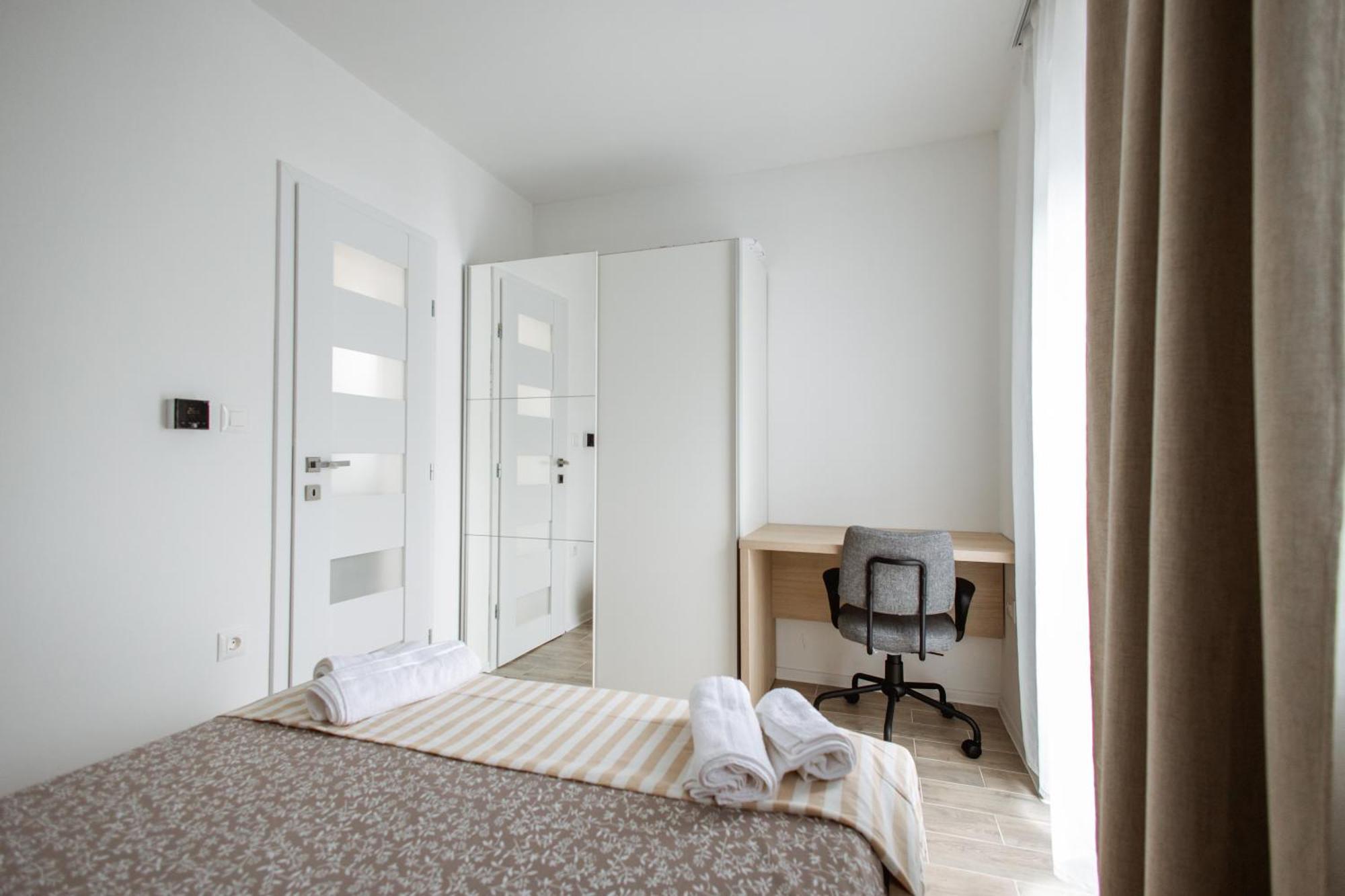 Cozy Studio Apartment In Osijek - Self Check In Eksteriør billede