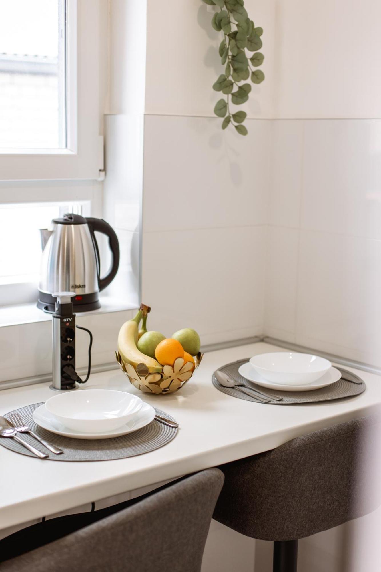 Cozy Studio Apartment In Osijek - Self Check In Eksteriør billede