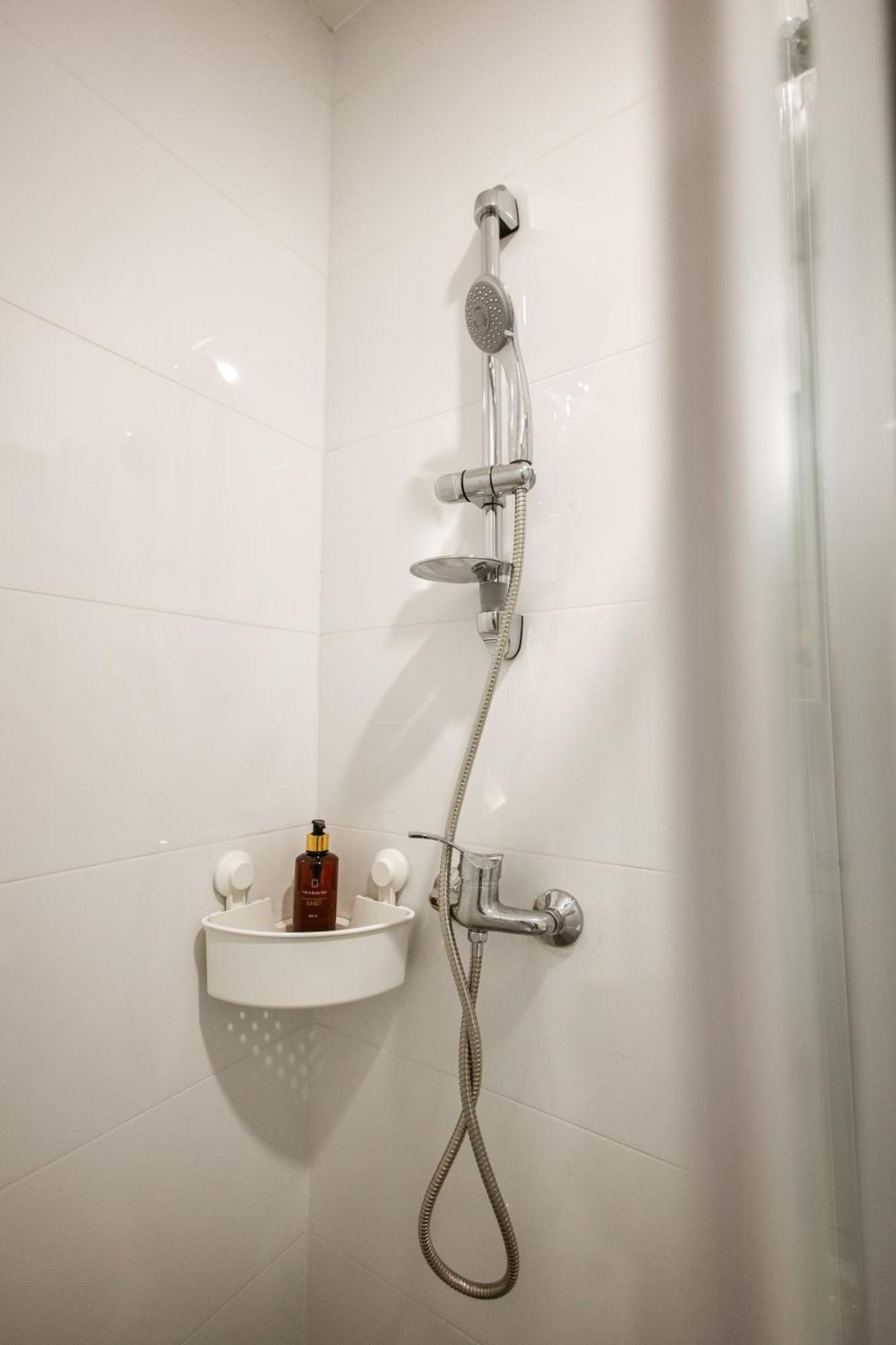 Cozy Studio Apartment In Osijek - Self Check In Eksteriør billede