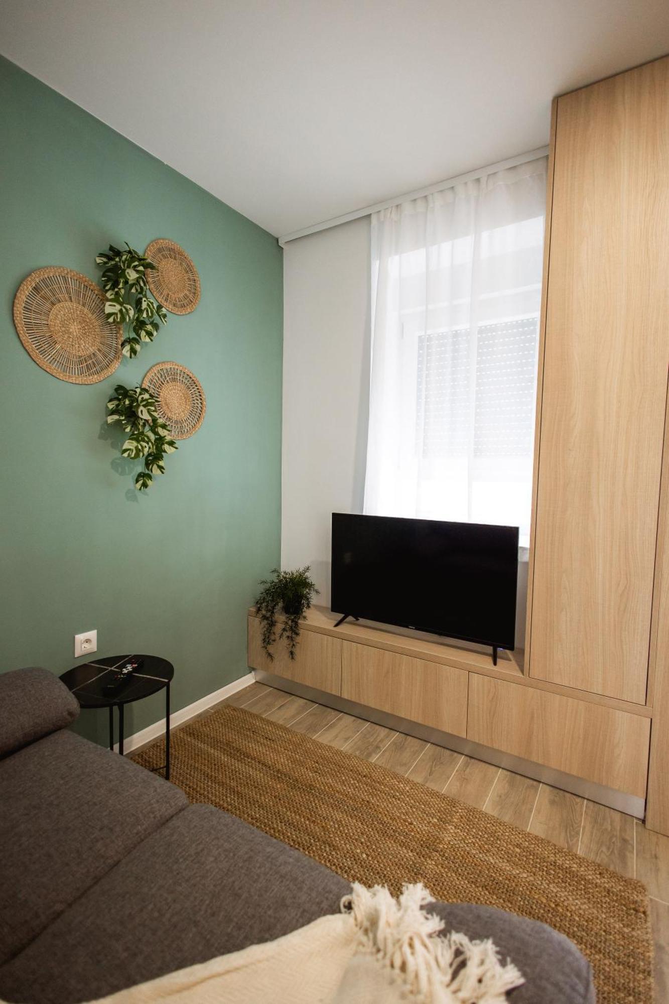 Cozy Studio Apartment In Osijek - Self Check In Eksteriør billede